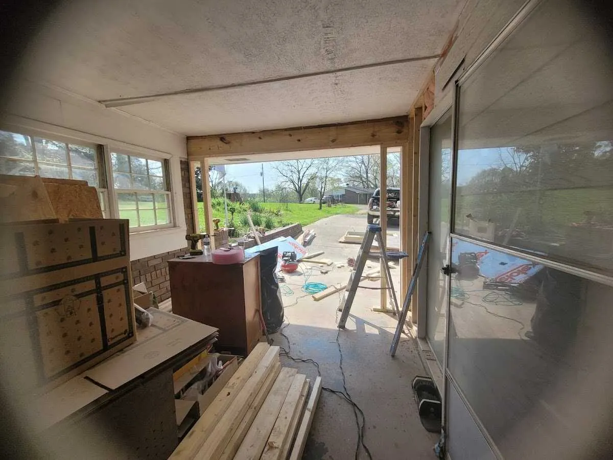 Air movers and dehumidifier for Drying & Dehumidification in Hampshire